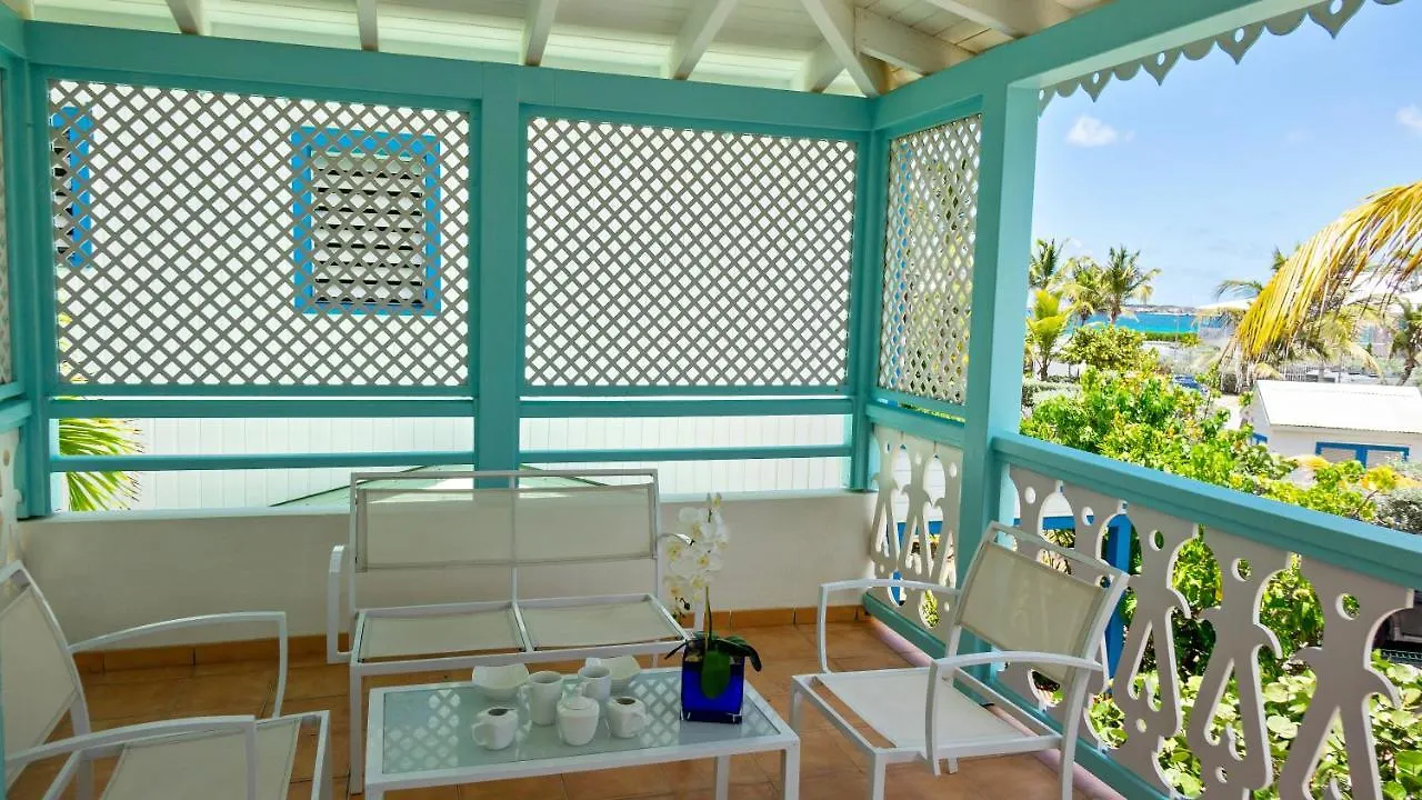 Tatil Evi Villa Macassi 3 Chambres , La Baie Orientale.