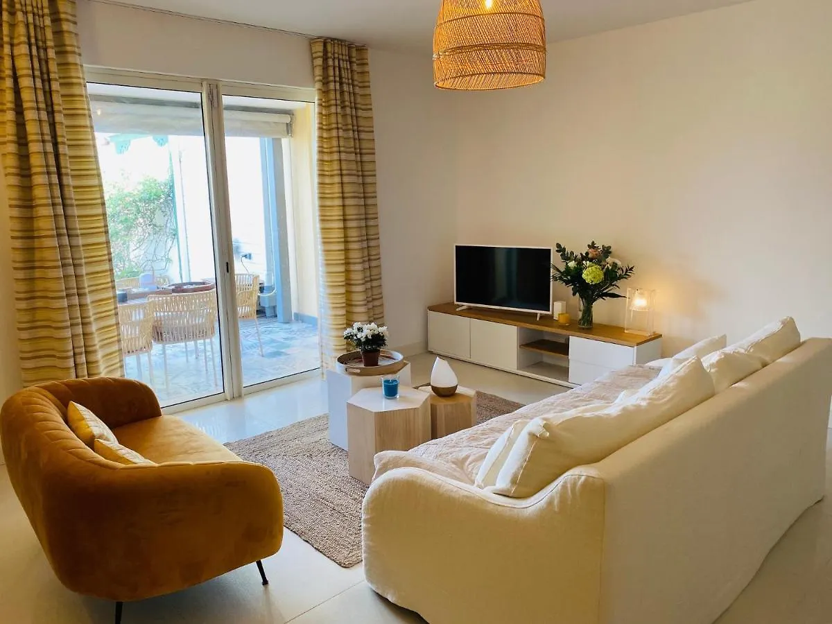 Tatil Evi Villa Macassi 3 Chambres , La Baie Orientale. Sint Maarten